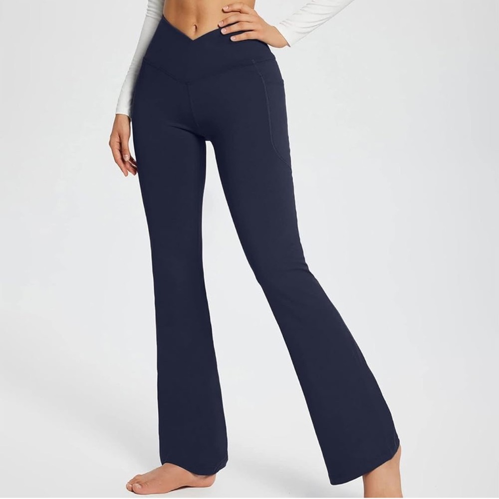 HALARA NWT Women's Flare Leggings black size XL